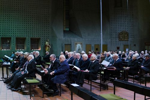 Blick in die Zuhörerreihen