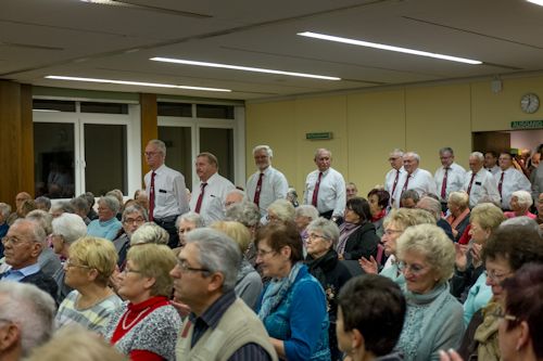 Einzug des Rathauschores Einzug des Rathauschores