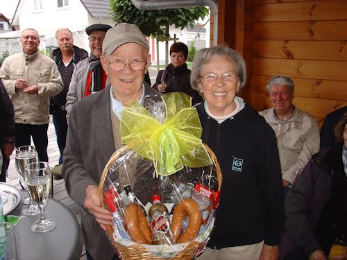 Gastgeschenk des Rathauschores Gastgeschenk des Rathauschores