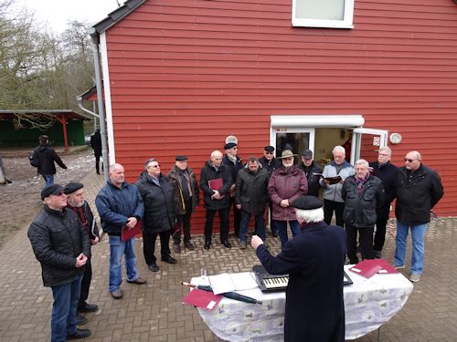 Auftritt des Rathauschores Auftritt des Rathauschores