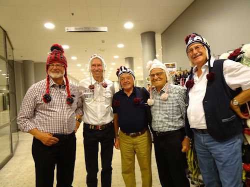 Mützenparade im Hotel Leeuwenhorst Mützenparade im Hotel Leeuwenhorst